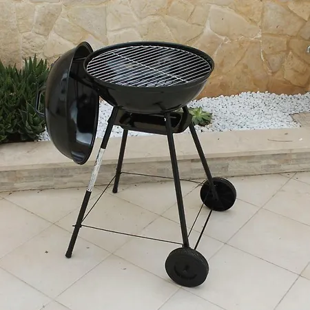 דירה Amateia